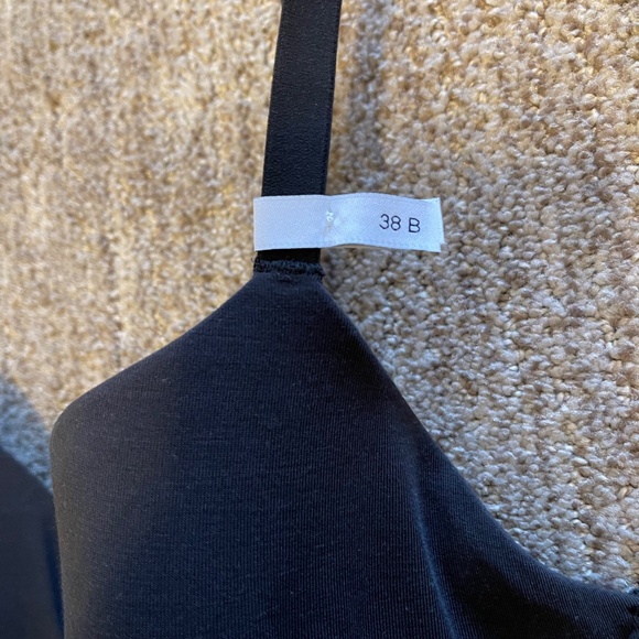 Gap Breathe Favorite Coverage Lightweight Bra – 2-Pack (Black & Gray) – 38B - Picture 4 of 7